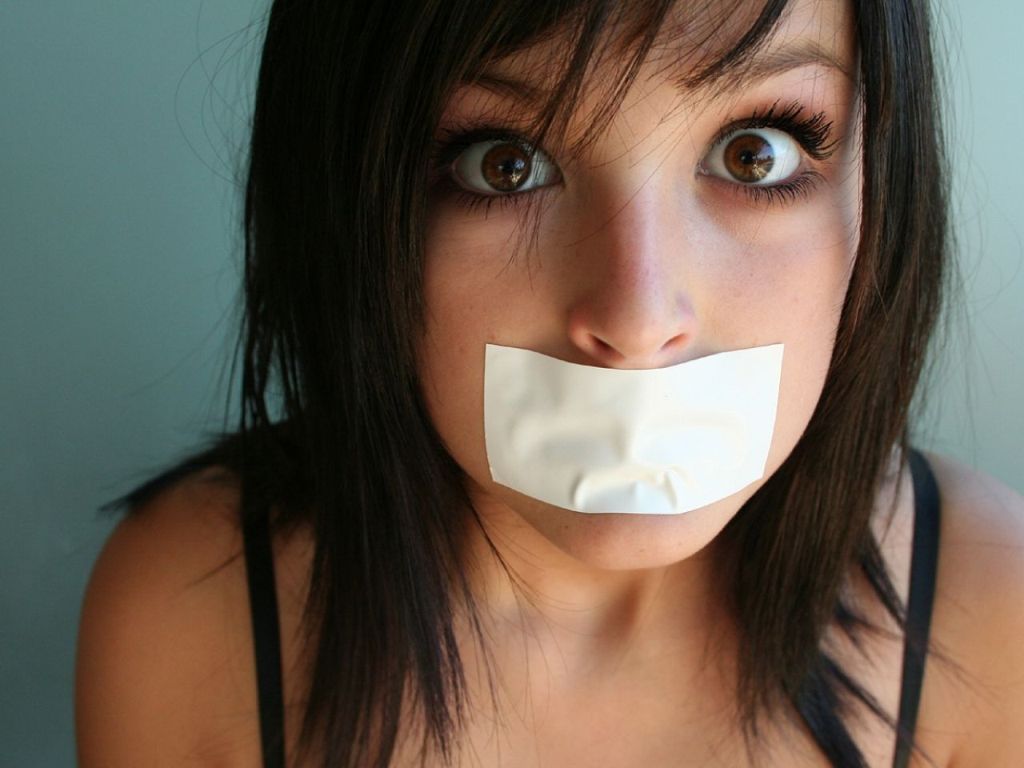 Buteyko: ¿por qué esta mujer duerme con la boca tapada con una cinta  adhesiva? - BBC News Mundo