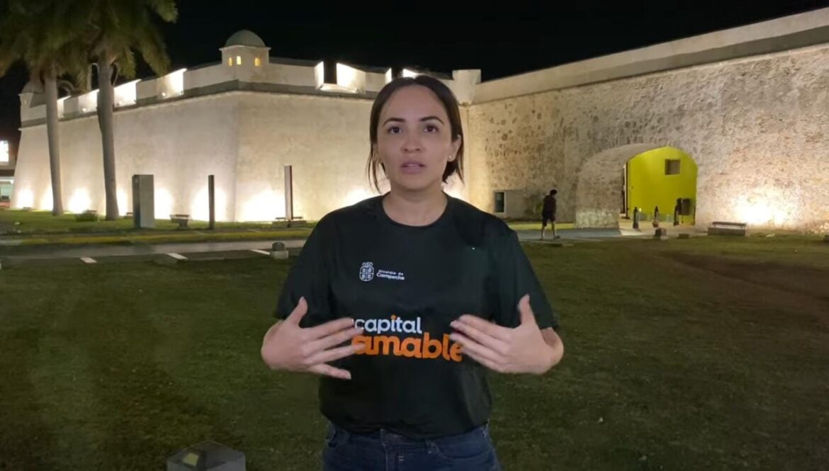 Centro de Campeche se llena de aguas negras; Ayuntamiento de Biby Rabelo, ni sus luces