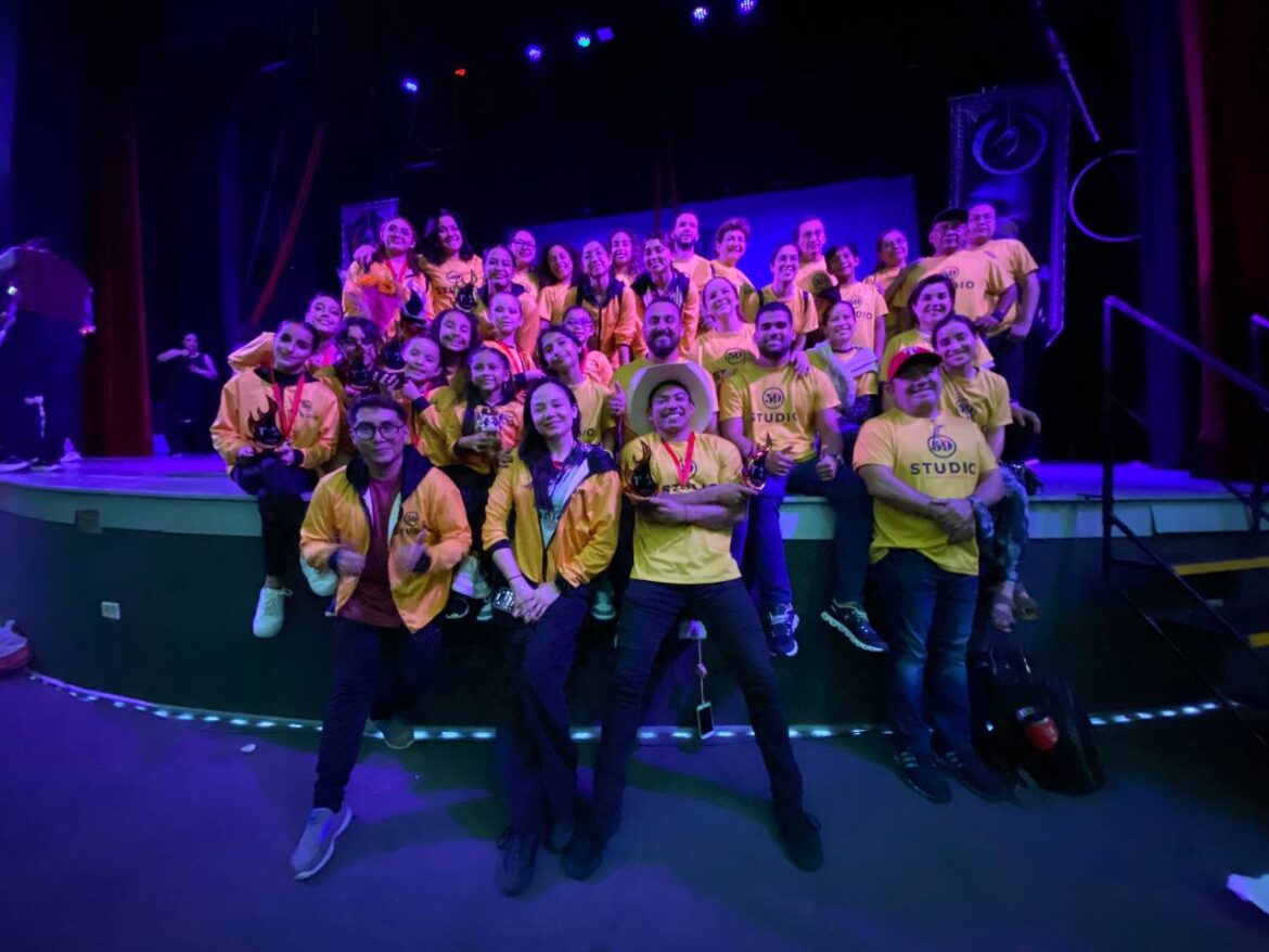 ARRASAN CAMPECHANOS EN CAMPEONATO DE DANZA AÉREA VOLAREE 2023, EN MONTERREY