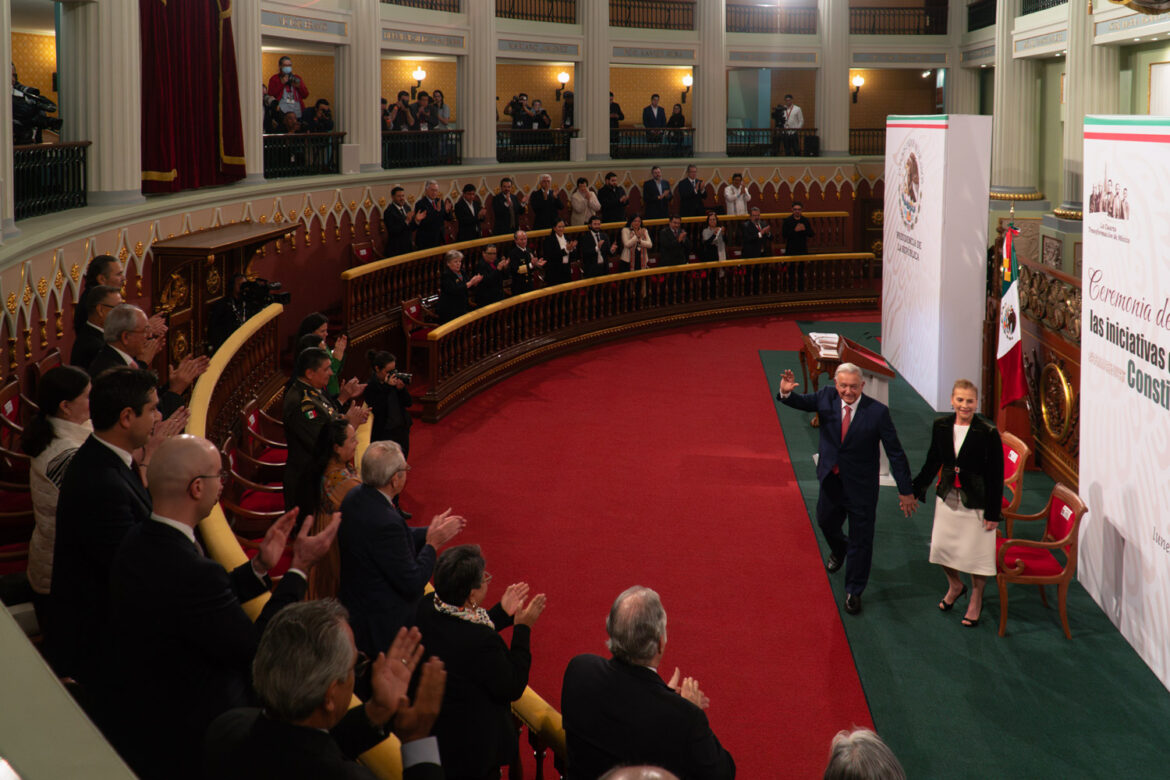 2024-02-05-Presidente-AMLO-Iniciativas-de-reforma-a-la-Constitucion-Palacio-Nacional-Foto-02