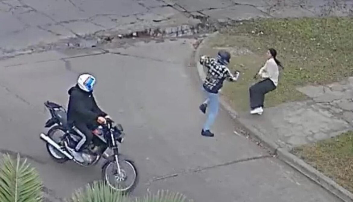 quilmes argentina mujer policia